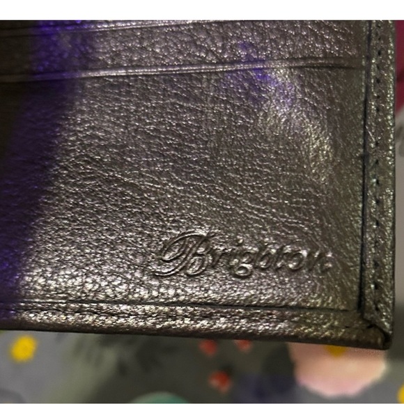 Brighton Grey Leather Wallet with Embossed Design EUC - Picture 7 of 9